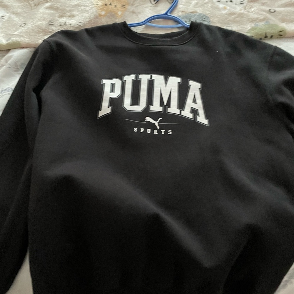 PUMA Men's Black Crewneck Sweater